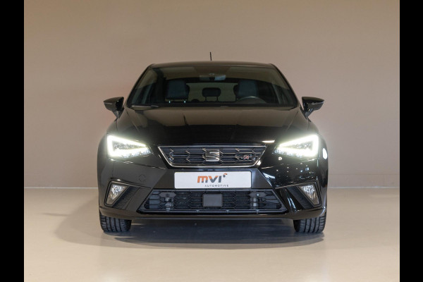 Seat Ibiza 1.0 TSI FR Business Intense Plus / 110pk / Panorama dak / Achteruitrij camera / Stoelverwarming /