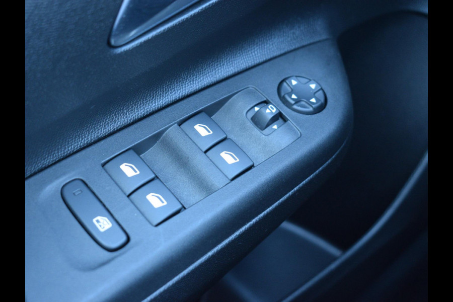Opel Corsa 1.2 Elegance | CLIMATE CONTROL | CAMERA + SENSOREN | CARPLAY | AUTOMAAT
