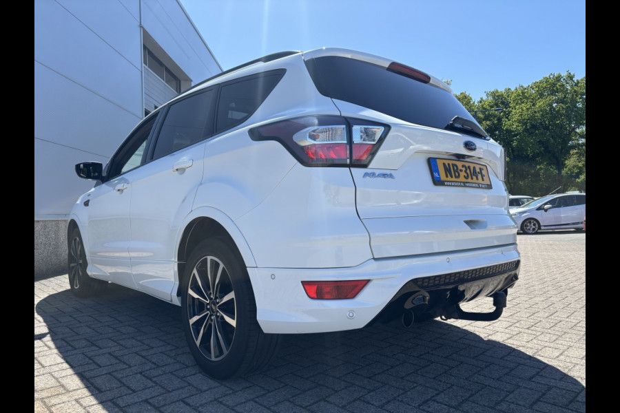 Ford Kuga 1.5 EcoB. ST Line, trekhaak, camera