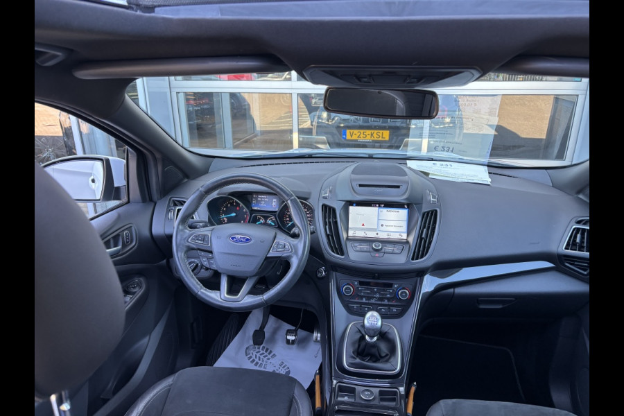 Ford Kuga 1.5 EcoB. ST Line, trekhaak, camera