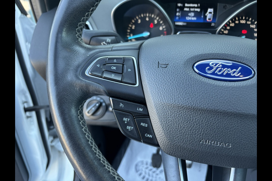Ford Kuga 1.5 EcoB. ST Line, trekhaak, camera