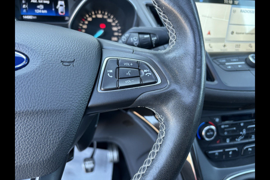 Ford Kuga 1.5 EcoB. ST Line, trekhaak, camera
