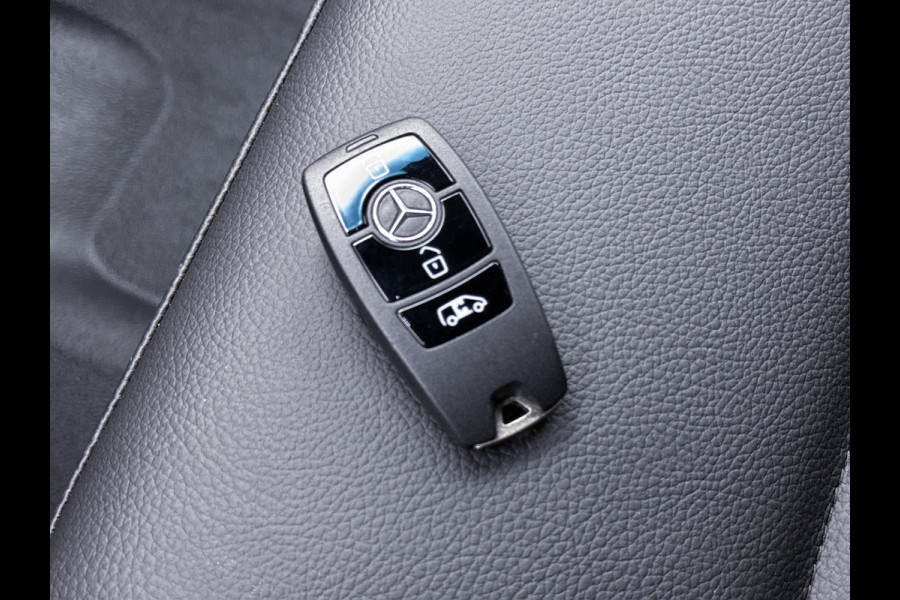 Mercedes-Benz Sprinter 319 1.9 CDI L2H2 RWD 24 Maanden Certified Garantie 3500KG trekgewicht LED Navigatie Apple Carplay/Android Auto Achteruitrijcamer