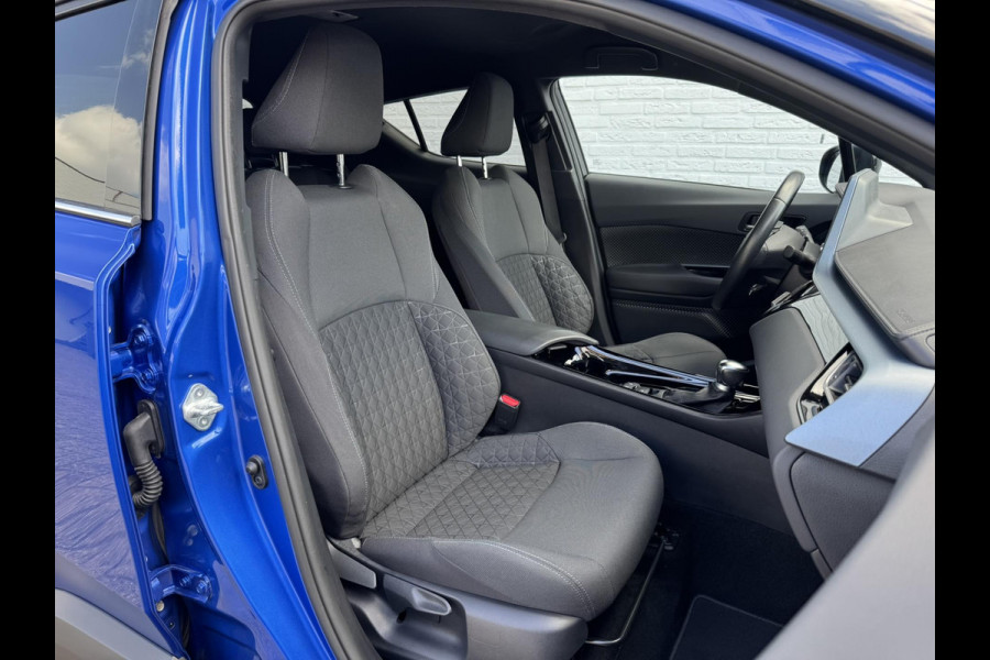 Toyota C-HR 2.0 Hybrid Style Led Camera Stoelverwarming Trekhaak afneembaar