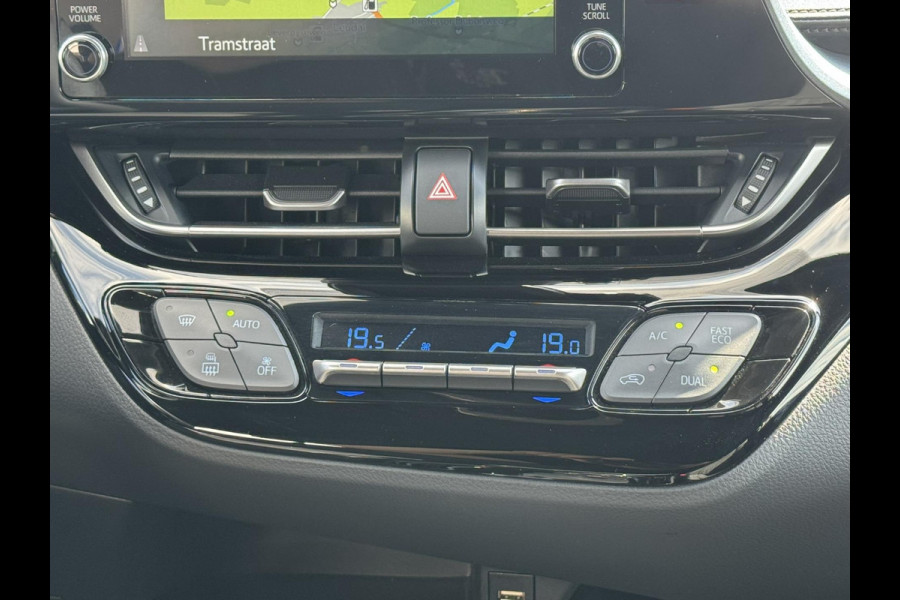 Toyota C-HR 2.0 Hybrid Style Led Camera Stoelverwarming Trekhaak afneembaar