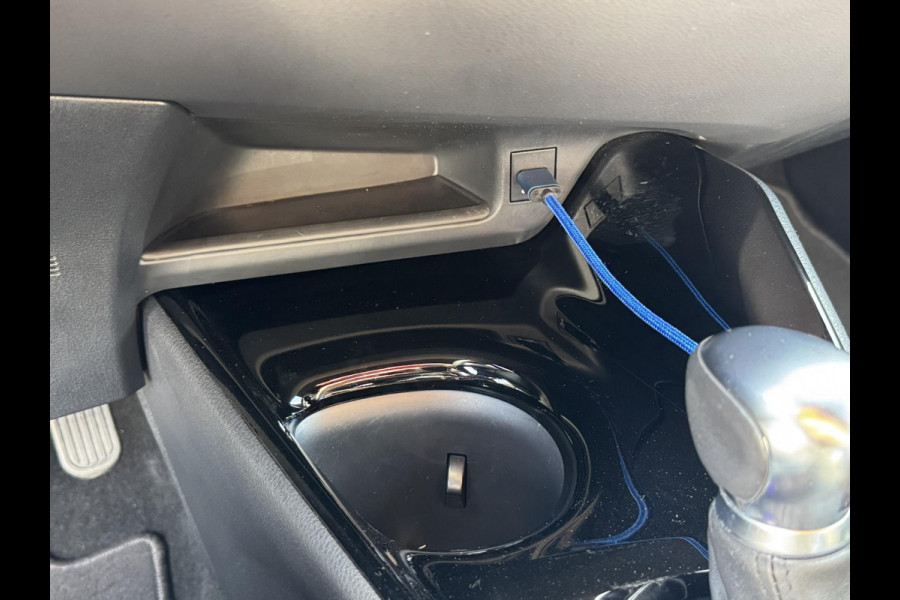 Toyota C-HR 2.0 Hybrid Style Led Camera Stoelverwarming Trekhaak afneembaar