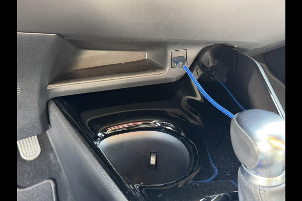 Toyota C-HR 2.0 Hybrid Style Led Camera Stoelverwarming Trekhaak afneembaar