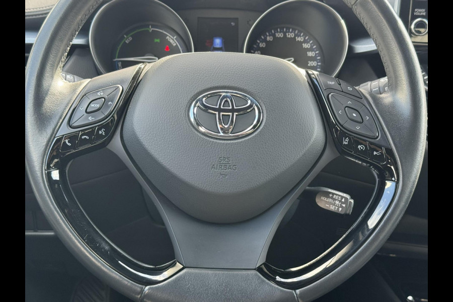 Toyota C-HR 2.0 Hybrid Style Led Camera Stoelverwarming Trekhaak afneembaar