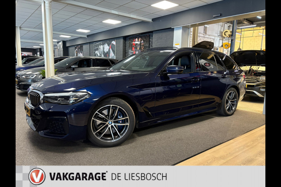 BMW 5 Serie Touring 530e High Executive/pano/camera/leer/m-pakket//trekhaak/elec klep