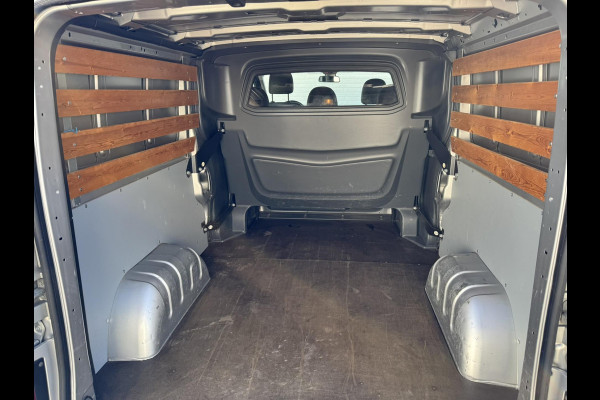 Renault Trafic 2.0 dCi 145 T29 L2H1 DC Luxe Climate control Cruise control Navigatie Apple carplay