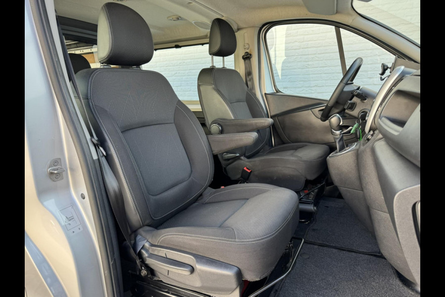 Renault Trafic 2.0 dCi 145 T29 L2H1 DC Luxe Climate control Cruise control Navigatie Apple carplay