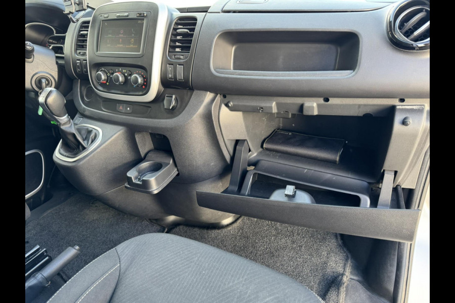 Renault Trafic 2.0 dCi 145 T29 L2H1 DC Luxe Climate control Cruise control Navigatie Apple carplay