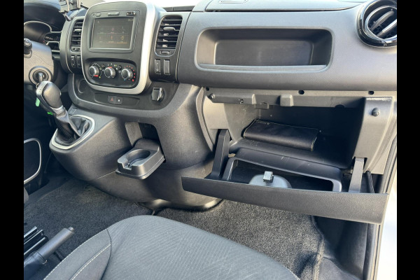 Renault Trafic 2.0 dCi 145 T29 L2H1 DC Luxe Climate control Cruise control Navigatie Apple carplay