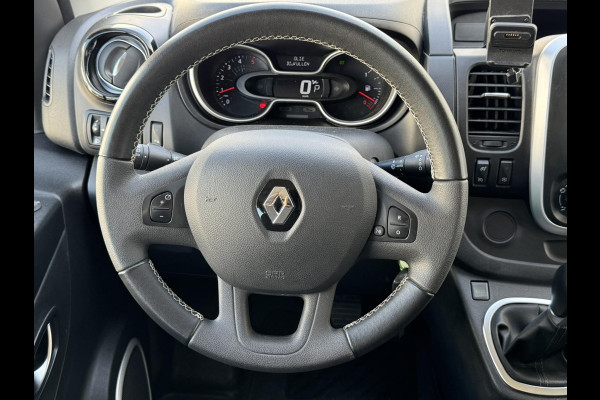 Renault Trafic 2.0 dCi 145 T29 L2H1 DC Luxe Climate control Cruise control Navigatie Apple carplay