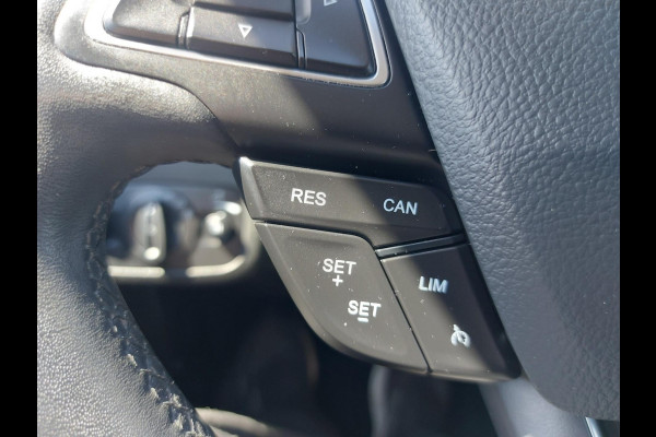 Ford C-MAX 1.5 Titanium, airco,cruise,applecarplay,navigatie/camera,