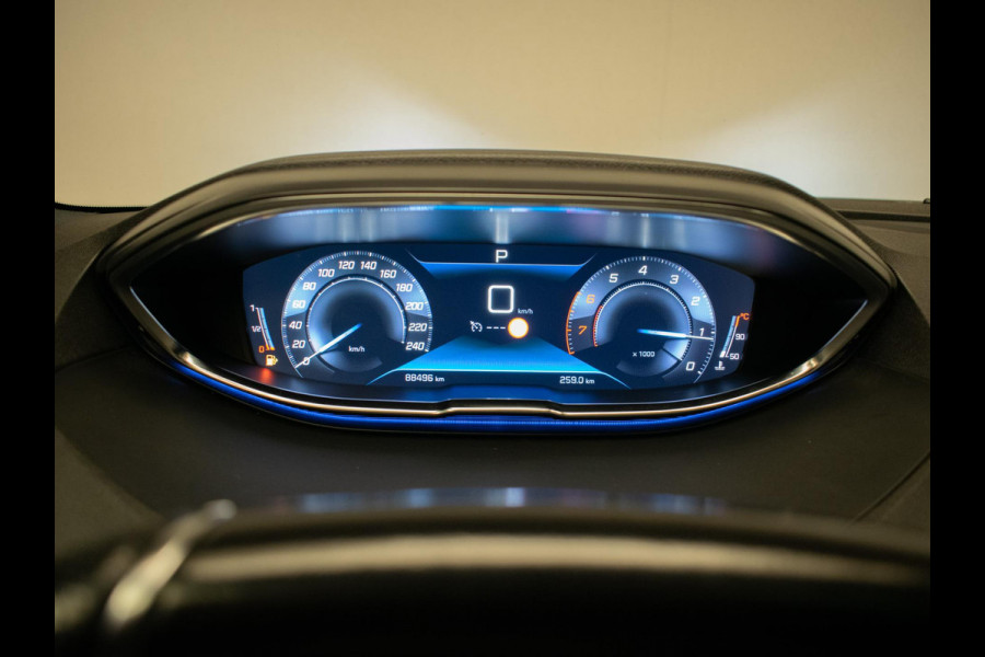 Peugeot 3008 1.2 PureTech GT Line Avantage (PANORAMADAK,APPLE CARPLAY,SFEER VERLICHTING,CAMERA,LED,XENON,PDC,3D CAMERA,NETTESTAAT)