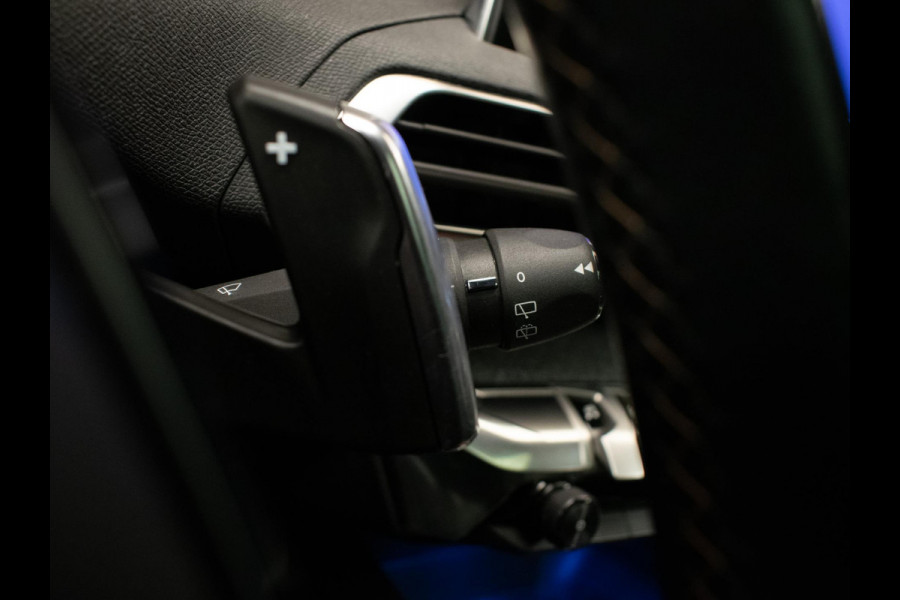 Peugeot 3008 1.2 PureTech GT Line Avantage (PANORAMADAK,APPLE CARPLAY,SFEER VERLICHTING,CAMERA,LED,XENON,PDC,3D CAMERA,NETTESTAAT)
