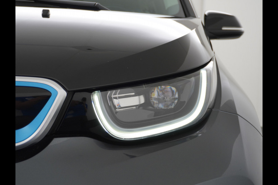 BMW i3 AUT.170pk Panodak Warmtepomp Keyless Navi-Pro MultiMedia WiFi-vb. Led 19"StoelverwarmdRegensensor DAB Cruise Control 94Ah 33kWh  Comfort Pack Advance € 46.000 nieuw! Nieuwe model (2018)