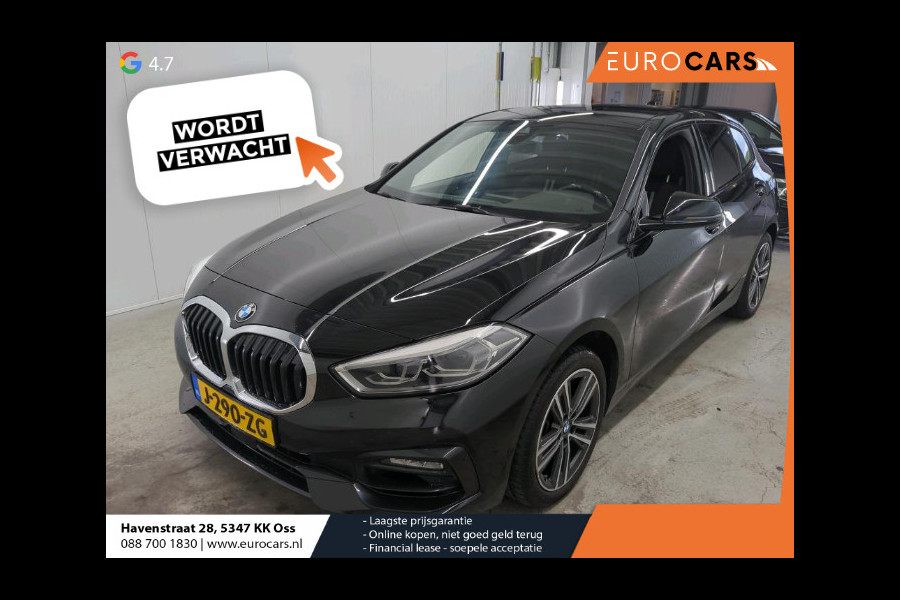 BMW 1-serie 118i Executive Edition Climate control Naviatie Cruise control LED Parkeersensoren Appel Carplay/ Android Auto
