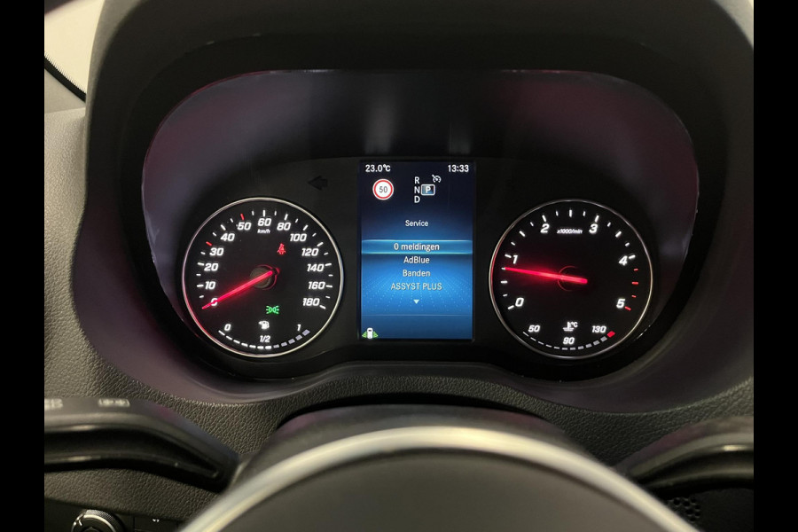 Mercedes-Benz Sprinter 315 L2H2 150pk Automaat Cruise control Navigatie 360 Camera Trekhaak