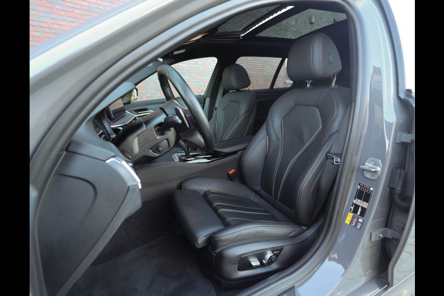 BMW 5 Serie Touring 530e xDrive *Pano*H/K*Laser*Trekhaak*