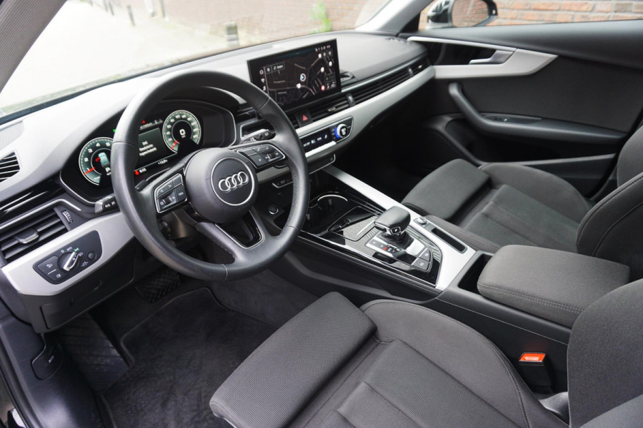 Audi A4 Avant 35 TFSI 150PK S-Tronic/Virtual Cockpit/Sportstoel /Dealeronderhouden