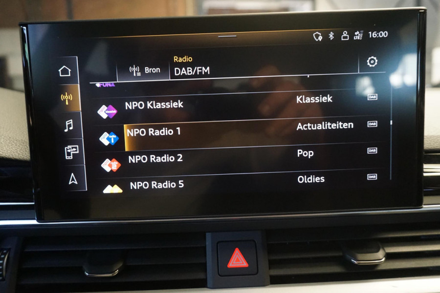 Audi A4 Avant 35 TFSI 150PK S-Tronic/Virtual Cockpit/Sportstoel /Dealeronderhouden