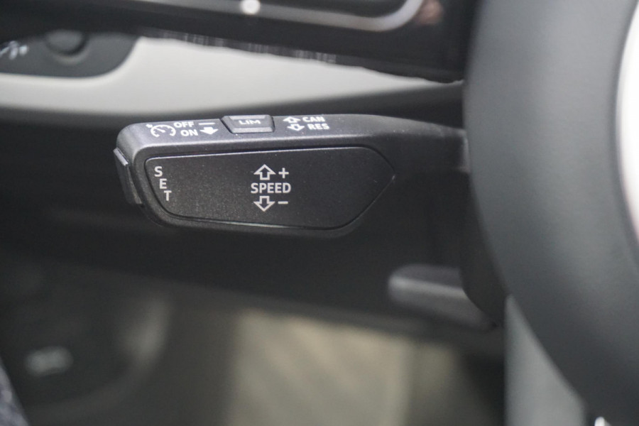 Audi A4 Avant 35 TFSI 150PK S-Tronic/Virtual Cockpit/Sportstoel /Dealeronderhouden