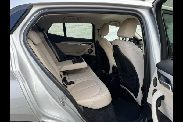 BMW X2 XDrive25e High Executive M-pakket Sfeer Harman/kardon Leder Carplay Head up Led