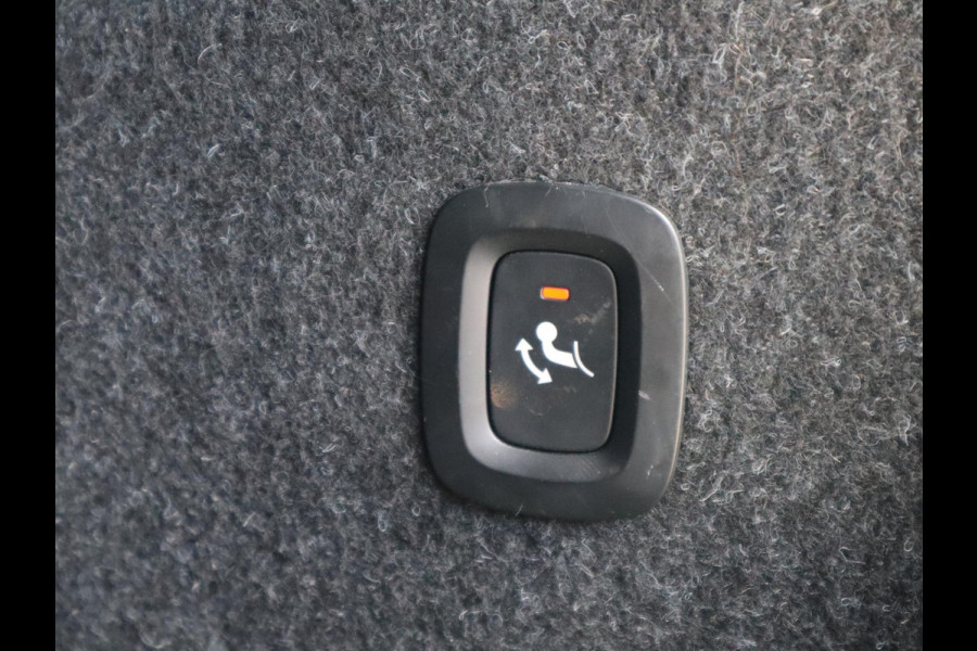 Volvo XC40 1.5 T5 Recharge R-Design | Harman/Kardon | Adaptive Cruise |