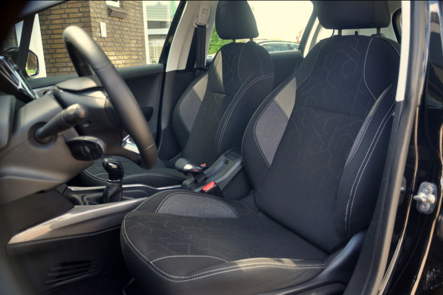 Peugeot 2008 1.2 PureTech Active | Navigatie | Airco | Trekhaak
