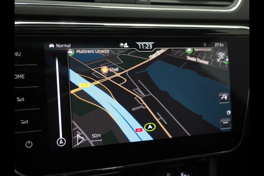 Škoda Superb Combi 1.4 TSI iV Laurin & Klement | Panoramadak | 360 | Premium Audio | Adaptive Cruise | Keyless | Virtual