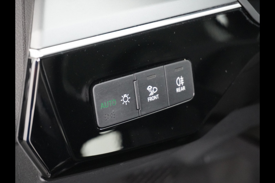 Audi e-tron ✅ 55 Quattro 95kWh 408PK AUT. Leder Luchtvering Audi-Sound-Sytem® Navi Park-assist PDC-a+v 19" LED Cruise Dab Virtual Cockpit Ke Elek.Achterklep Regen/Lichtsensor Bluetooth Wifi Grootste accu Fase 3 laden 1e Eigenaar Origineel Nederlandse Auto 1800KG trekvermogen