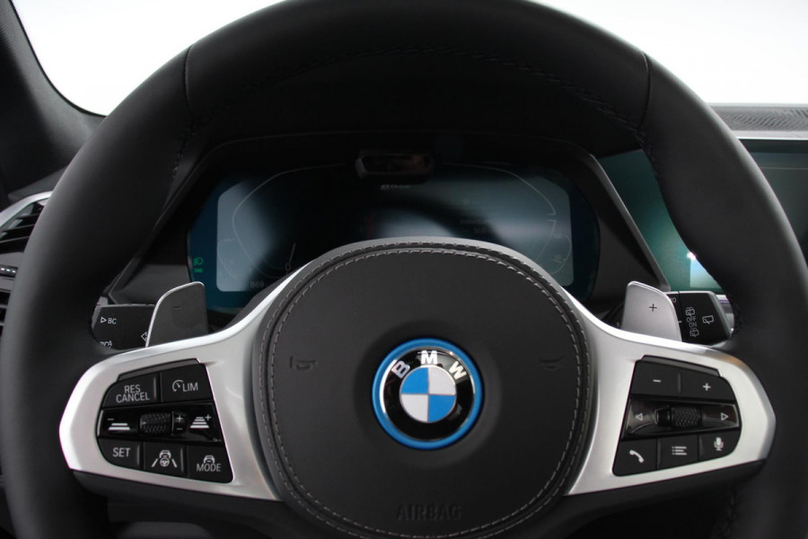 BMW X5 xDrive45e M Sport High Executive | Panorama dak | Navigatie | Climate control | Harman kardon | Safety pack | Camera rondom