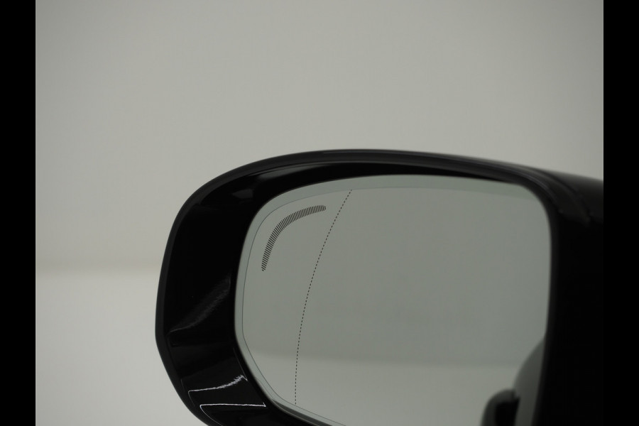 Volvo XC60 2.0 Recharge T8 AWD Inscription | Panoramadak | Pilot Assist | Keyless | Adaptive Cruise | Camera