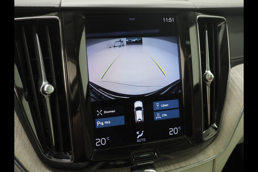 Volvo XC60 2.0 Recharge T8 AWD Inscription | Panoramadak | Pilot Assist | Keyless | Adaptive Cruise | Camera