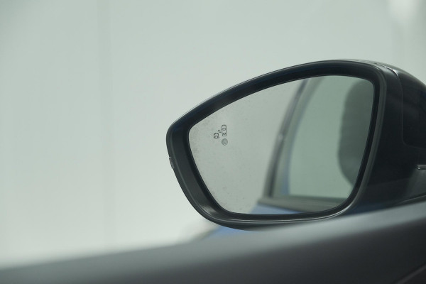 Peugeot 208 PureTech 130 GT-Line EAT8 | Camera | Panoramadak | Adaptieve Cruise Control