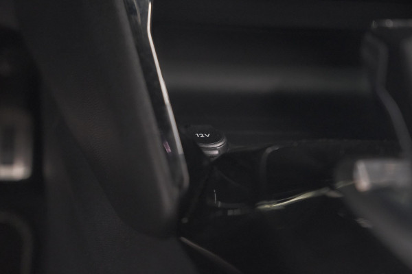 Peugeot 208 PureTech 130 GT-Line EAT8 | Camera | Panoramadak | Adaptieve Cruise Control