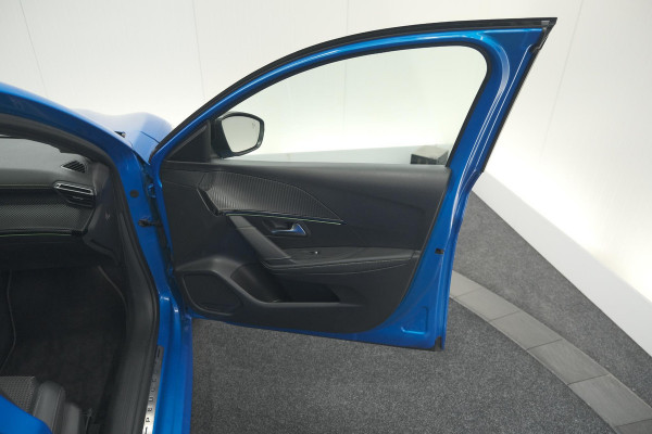 Peugeot 208 PureTech 130 GT-Line EAT8 | Camera | Panoramadak | Adaptieve Cruise Control