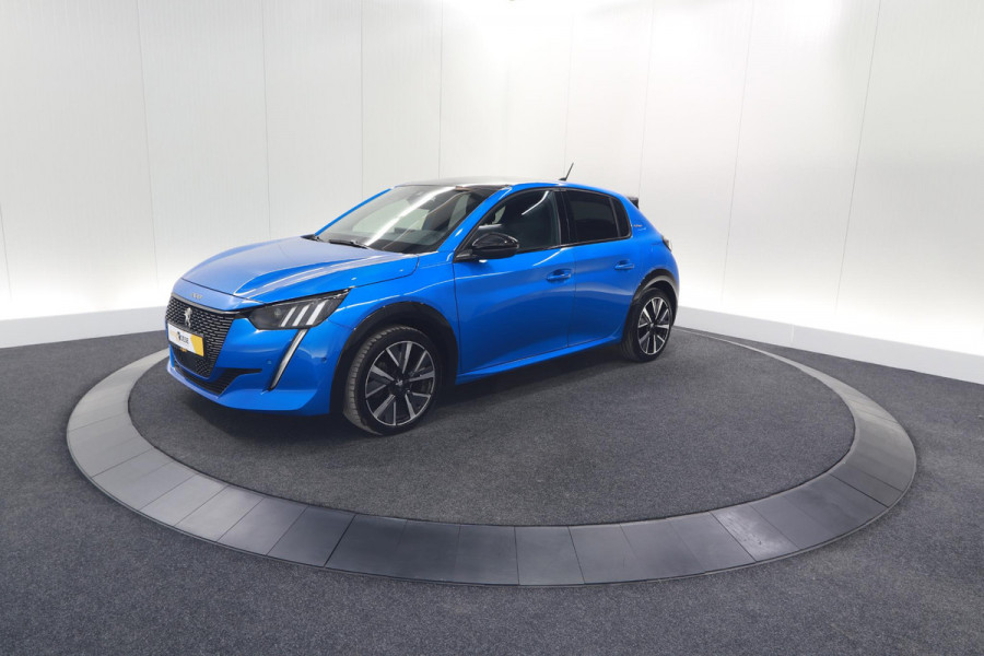 Peugeot 208 PureTech 130 GT-Line EAT8 | Camera | Panoramadak | Adaptieve Cruise Control