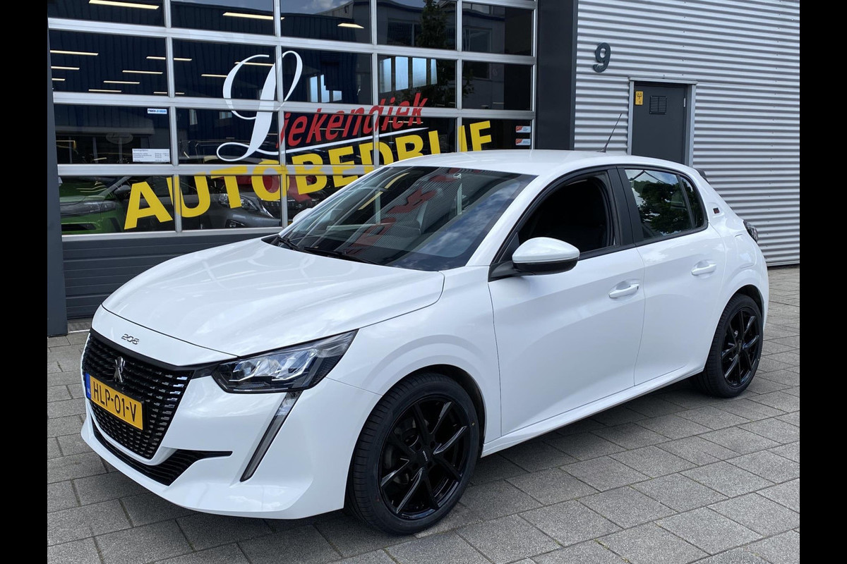 Peugeot 208 1.2 PureTech OUTLAW Edition - Apple CarPlay / Navigatie I Airco I LED I PDC I 68.000 KM -Dealer onderhouden Peugeot 208 1.2 PureTech OUTLAW Edition - Apple CarPlay / Navigatie I Airco I LED I PDC I 68.000 KM -Dealer onderhouden