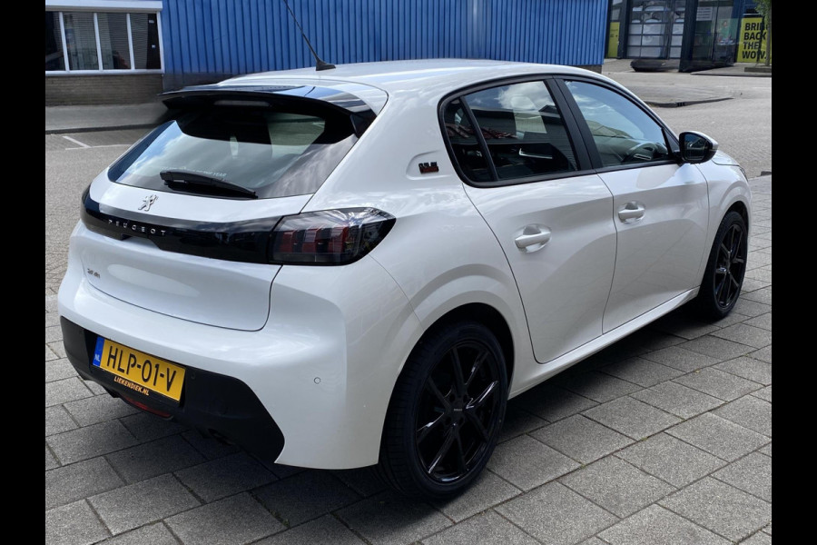 Peugeot 208 1.2 PureTech OUTLAW Edition - Apple CarPlay / Navigatie I Airco I LED I PDC I 68.000 KM -Dealer onderhouden