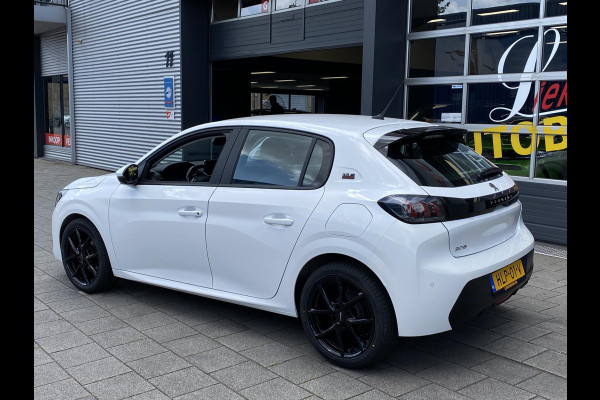Peugeot 208 1.2 PureTech OUTLAW Edition - Apple CarPlay / Navigatie I Airco I LED I PDC I 68.000 KM -Dealer onderhouden