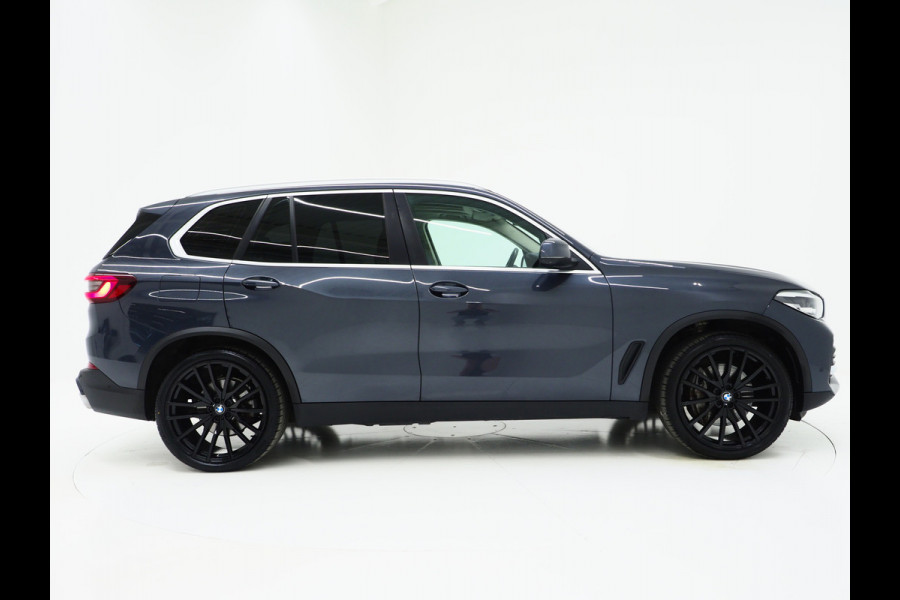 BMW X5 xDrive45e High Executive | Panoramadak | Luchtvering | 360 |  Adaptive Cruise | DAB | Carplay