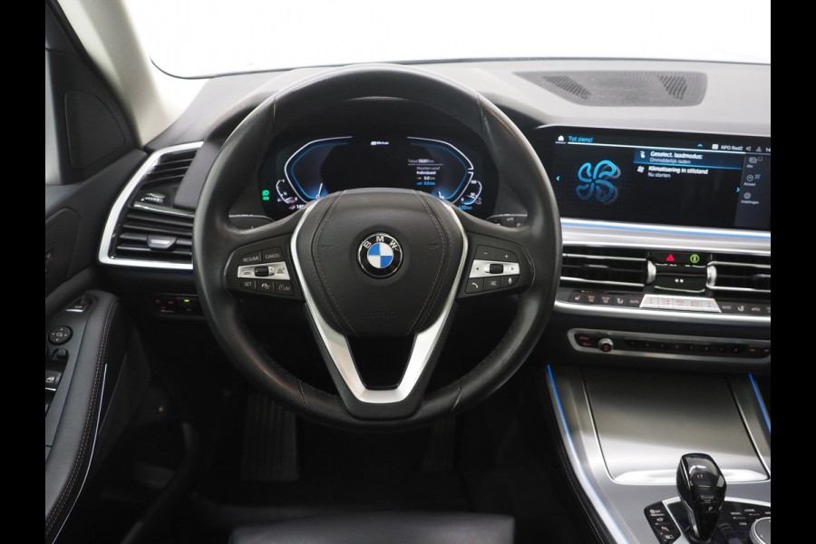 BMW X5 xDrive45e High Executive | Panoramadak | Luchtvering | 360 |  Adaptive Cruise | DAB | Carplay