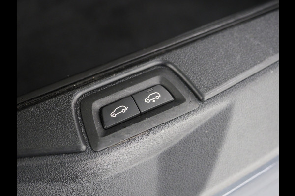BMW X5 xDrive45e High Executive | Panoramadak | Luchtvering | 360 |  Adaptive Cruise | DAB | Carplay