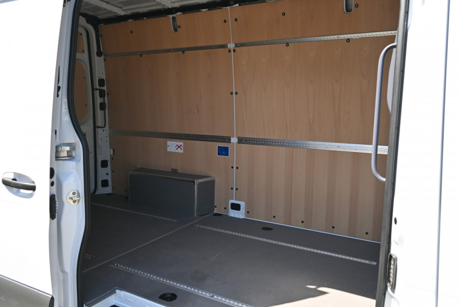 Mercedes-Benz Sprinter 317 CDI L2H2 Pro Navigatie met camera, Geveerde verwarmde stoel