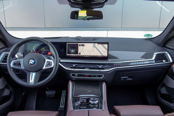 BMW X6 xDrive30d *M-Sport Pro / Luchtvering / Harman-Kardon / Stoelventilatie & -massage / Panorama Sky Lounge*