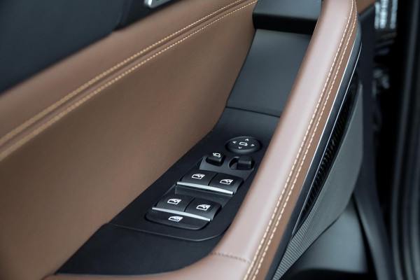BMW X6 xDrive30d *M-Sport Pro / Luchtvering / Harman-Kardon / Stoelventilatie & -massage / Panorama Sky Lounge*