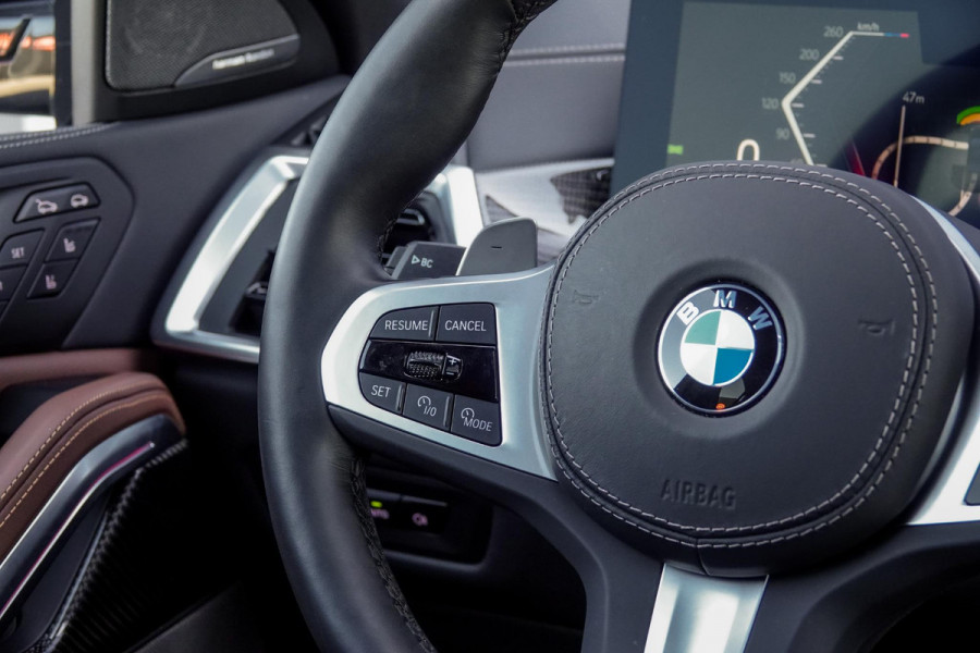 BMW X6 xDrive30d *M-Sport Pro / Luchtvering / Harman-Kardon / Stoelventilatie & -massage / Panorama Sky Lounge*